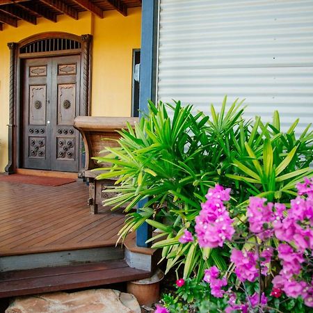 The Courthouse Bed & Breakfast Broome Exterior photo