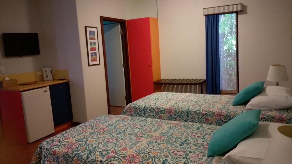The Courthouse Bed & Breakfast Broome Exterior photo